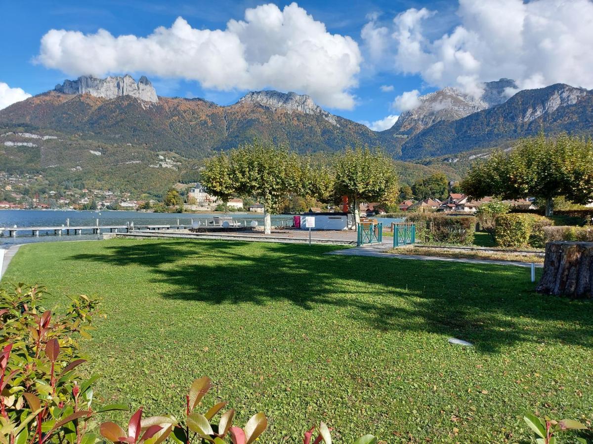 Studio Les Pieds Dans L'Eau Au Bord Du Lac D'Annecy Duingt Εξωτερικό φωτογραφία