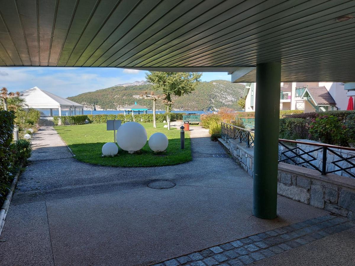 Studio Les Pieds Dans L'Eau Au Bord Du Lac D'Annecy Duingt Εξωτερικό φωτογραφία